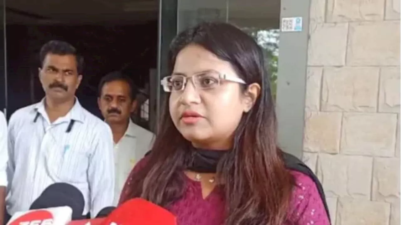 Trainee IAS Puja Khedkar Controversy Deepens, Pune Hospital Says Issued 7% Disability Certificiate...