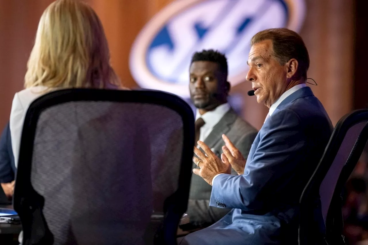 Nick Saban trolls SportsCenter’s Elle Duncan with ‘Go Dawgs’