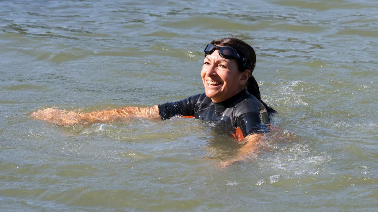 Paris mayor swims in Seine ahead of Olympic Games opening