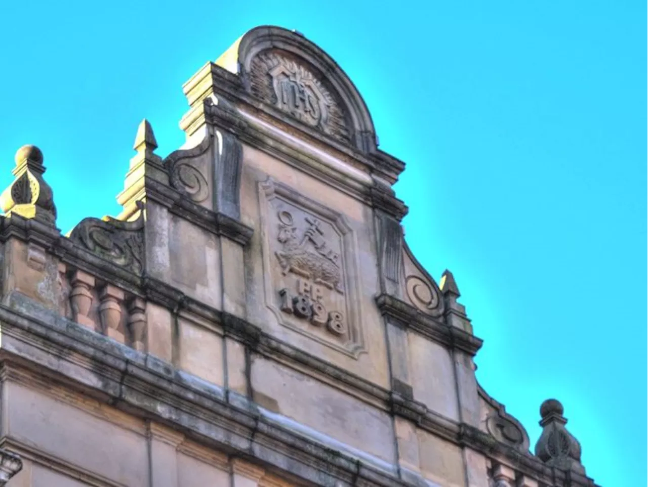 Preston city centre self-guided walk for ‘datestone detectives’