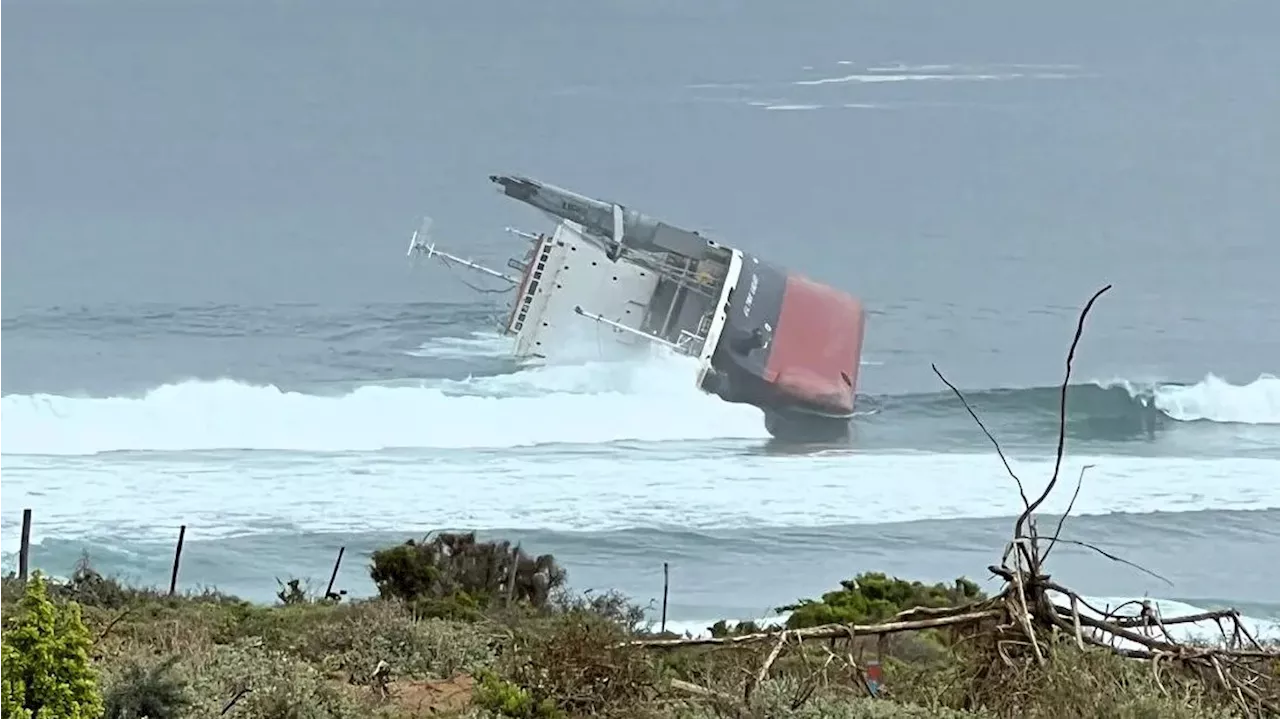 SA Maritime Safety Authority warns public of floating ship debris