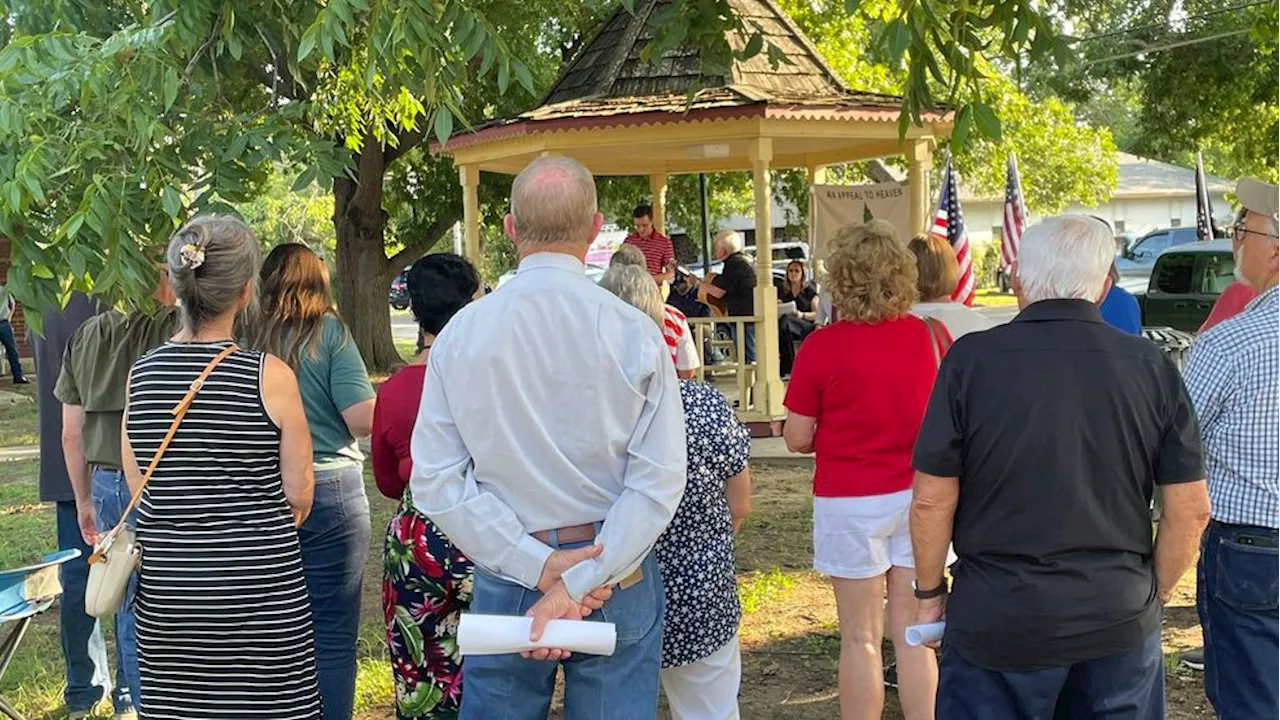 Bastrop community gathers to honor victims and pray for peace after assassination attempt