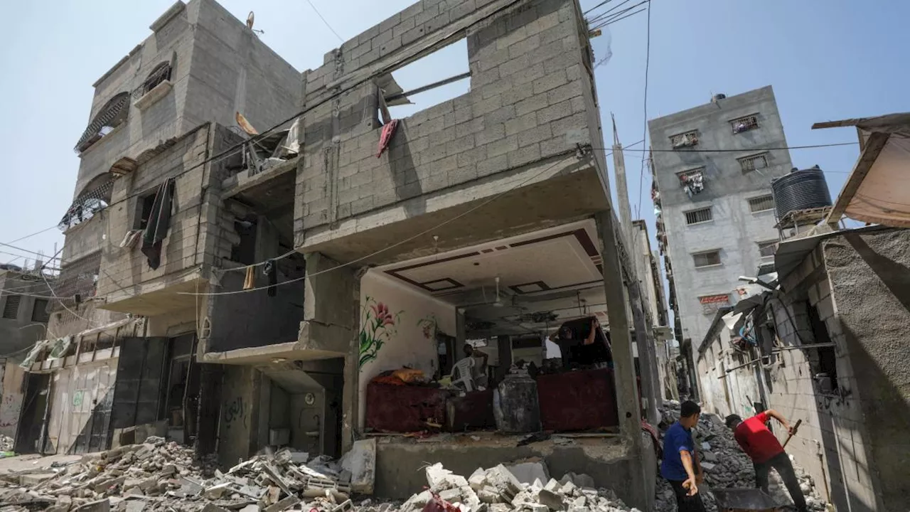 Hamas in guerra, le notizie di oggi in diretta | Hamas: 57 morti in 5 raid israeliani su Gaza, colpita una scuola dell'Unrwa. Raid di Israele in Libano: 5 morti, 3 sono bambini