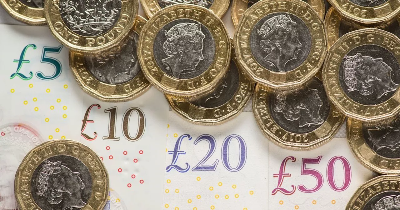 Martin Lewis MSE tells savers to hurry over bank's free £200 bonus and 7% savings rate