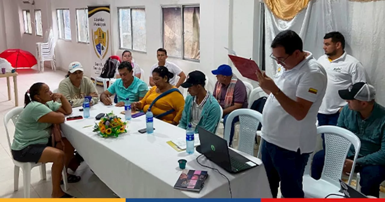 Socializan proyecto para mejorar vías terciarias de San Pablo, Bolívar