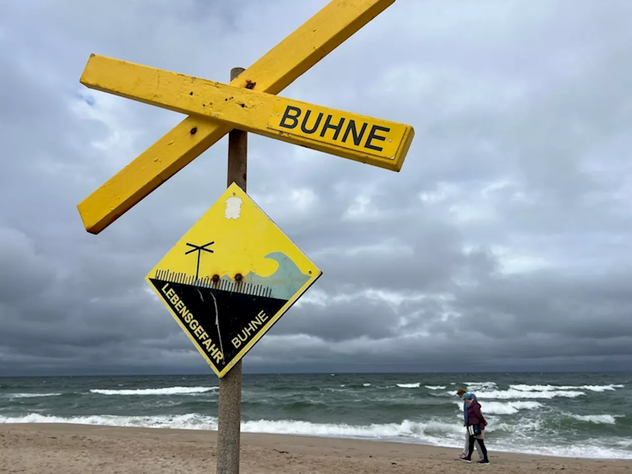 Sand ist weg: Baden an Strand auf Sylt nicht mehr sicher?