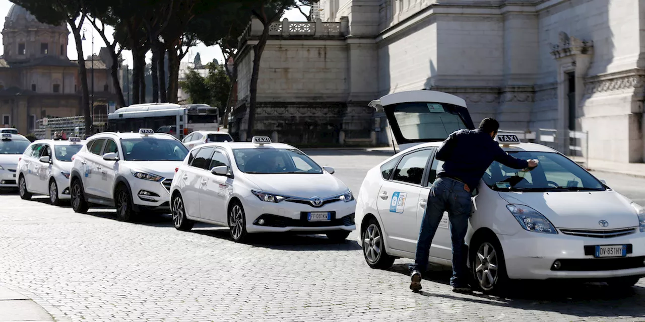 Il comune di Roma farà un bando per assegnare mille nuove licenze di taxi