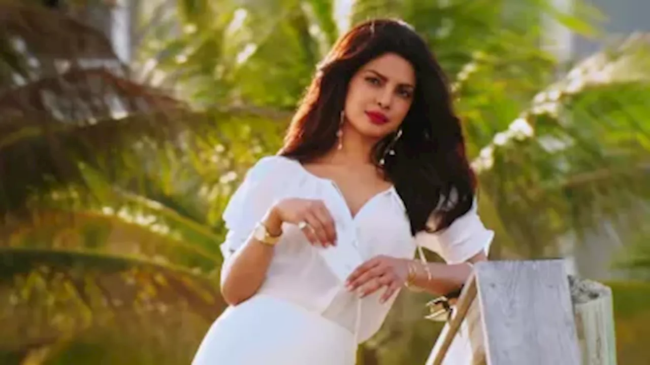 बॉलीवुड की देसी गर्ल Priyanka Chopra ने कैसे तय किया हॉलीवुड का सफर? Baywatch नहीं ये थी एक्ट्रेस की पहली फिल्म