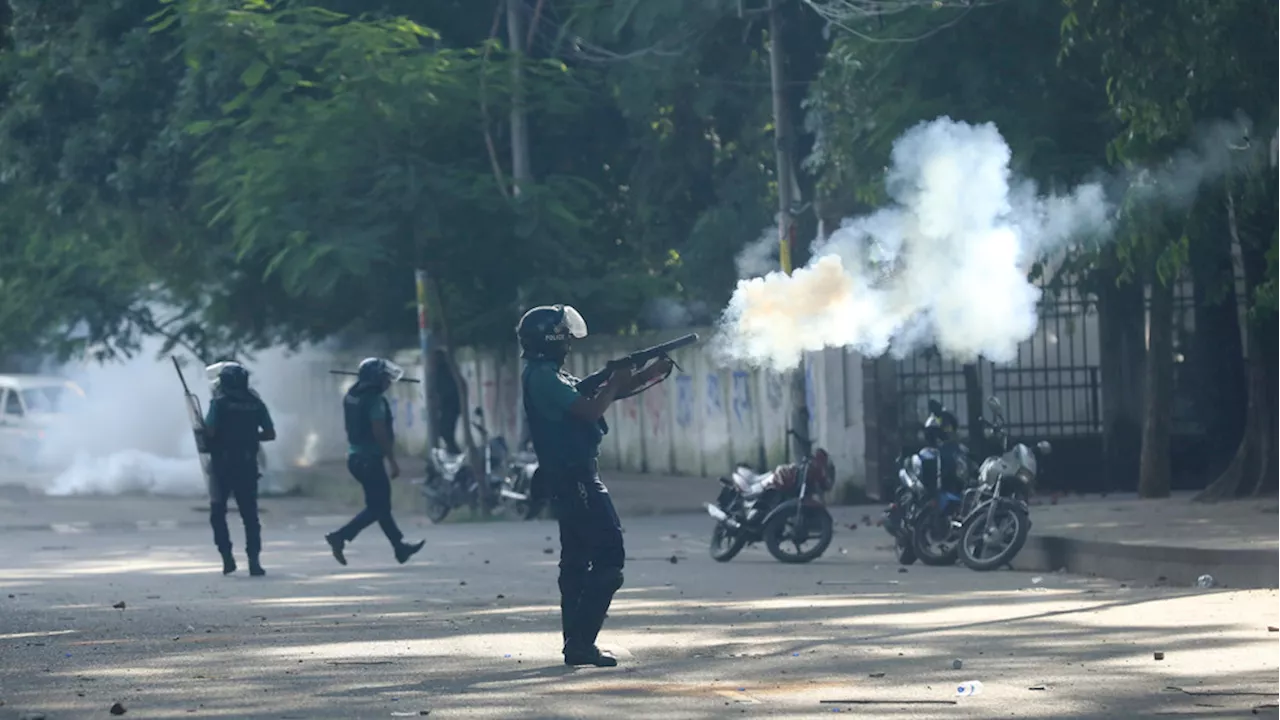 Violent clashes in Dhaka erupt even after 6 die during campus protests