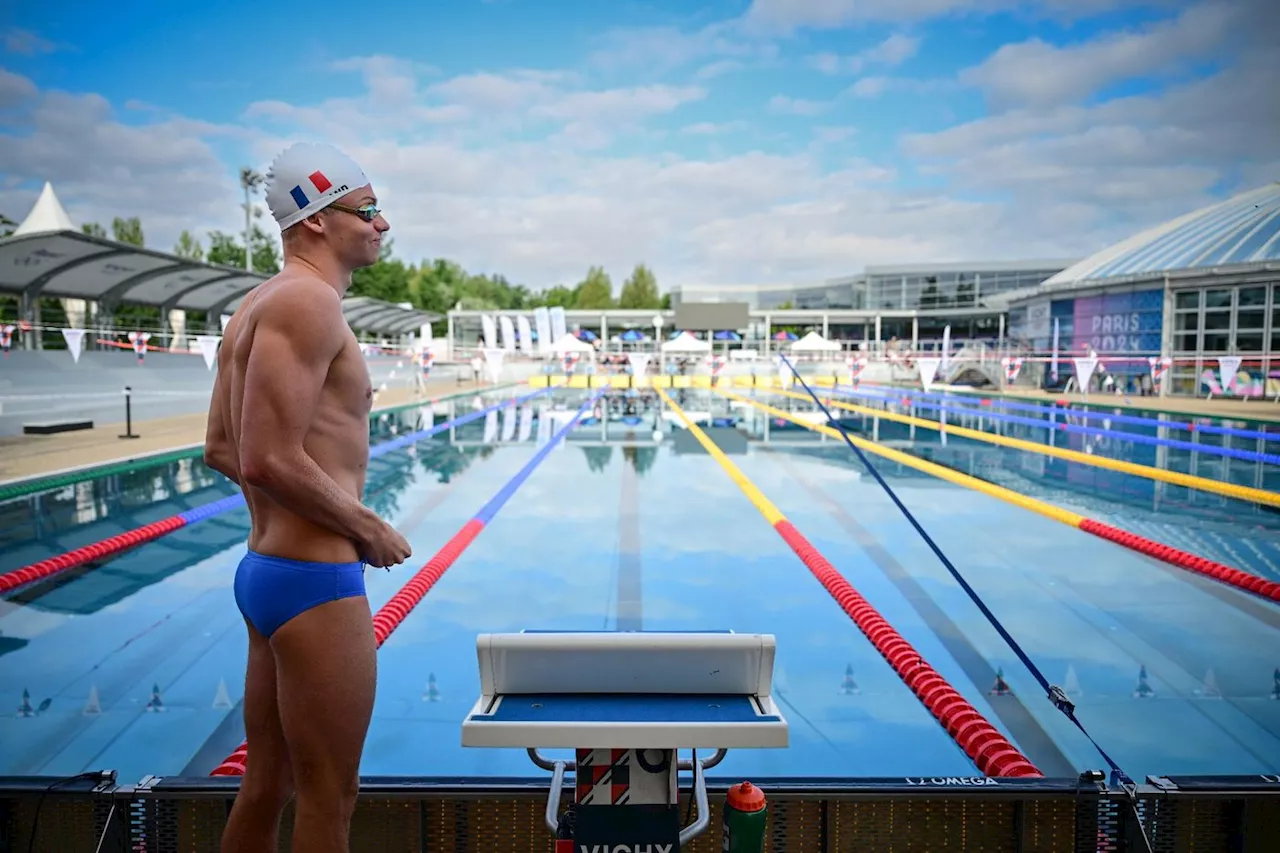 Natation: Léon Marchand se dit galvanisé par son statut de favori aux Jeux