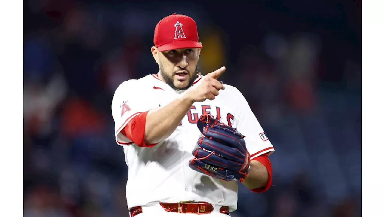 Angels look to avoid distractions as trade deadline looms