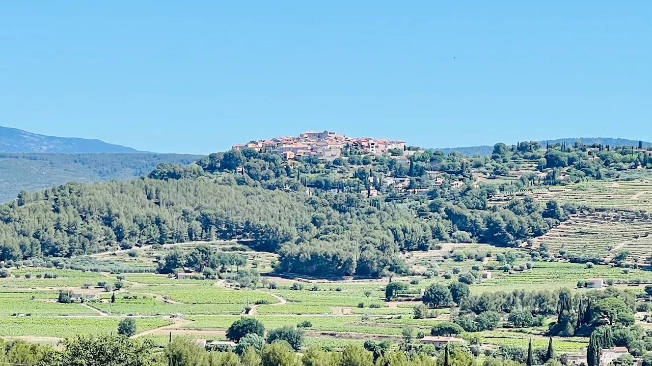 Balade dans les plus beaux villages de France en Provence : dans la cité perchée du Castellet