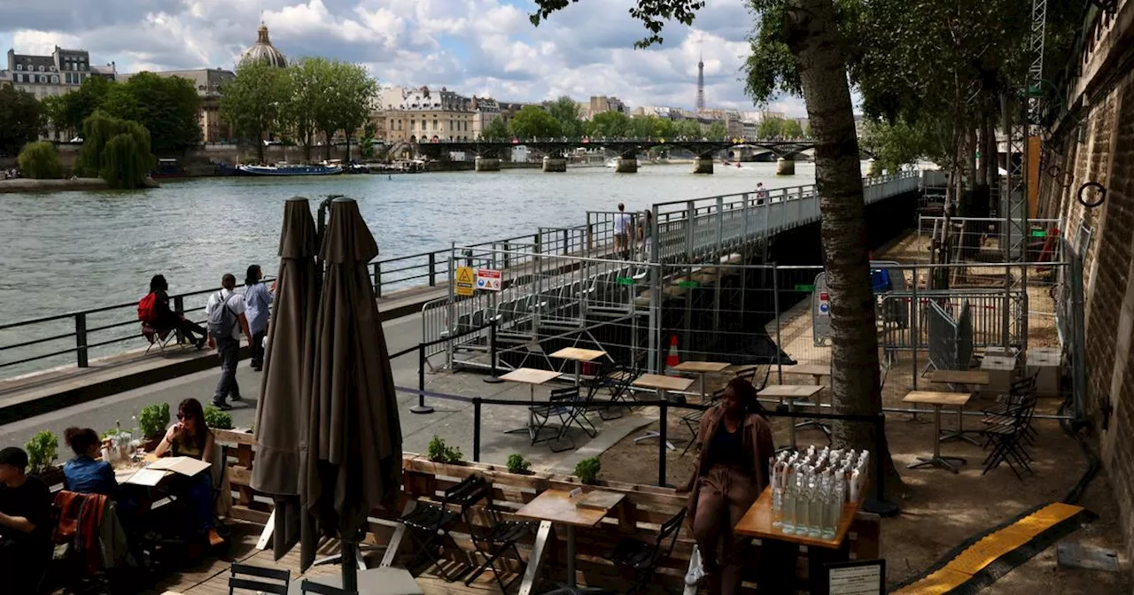 JO Paris 2024 : Anne Hidalgo se baigne (enfin) dans la Seine ce matin