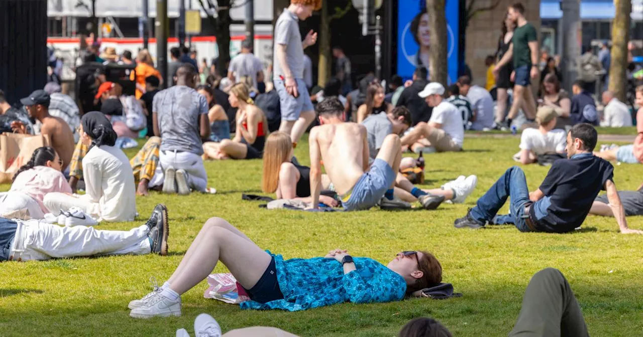 The exact time a 'mini heatwave' is set to hit Greater Manchester this week