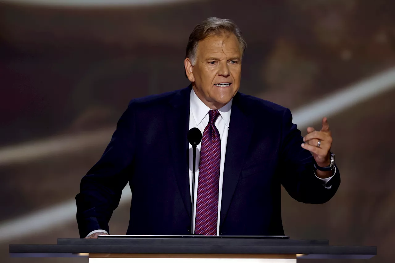 Michigan Senate candidate Mike Rogers blasts Biden policies on electric vehicles