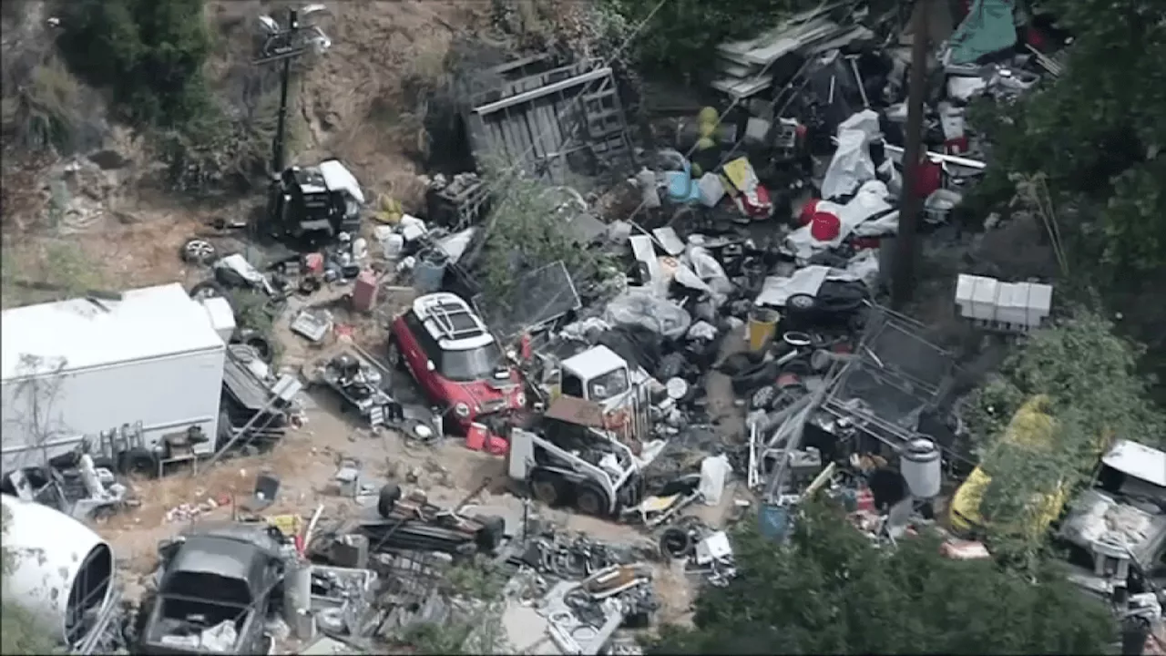 Los Angeles officials begin much-delayed process to address ‘hoarder house' in Sun Valley