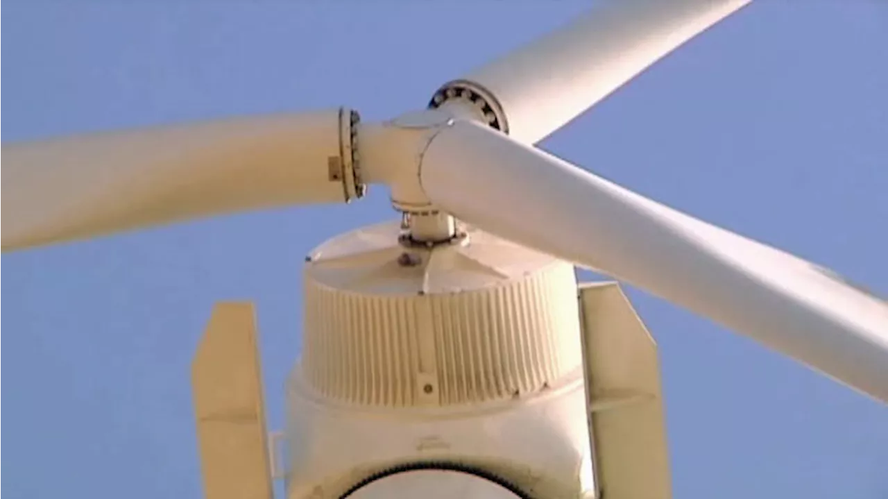 Truckloads of wind blade debris recovered along Nantucket 