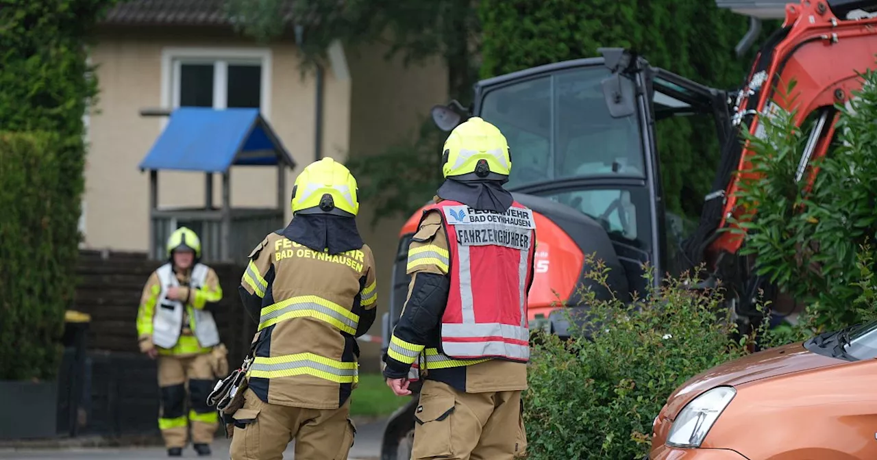 Drei Wohnhäuser evakuiert: Explosionsgefahr nach Gasleck in Bad Oeynhausen gebannt