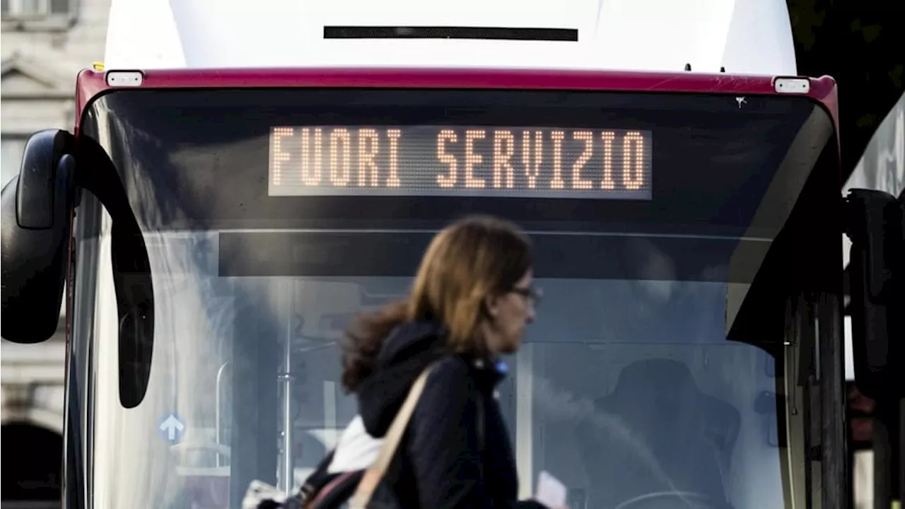 Sciopero a Roma domani giovedì 18 luglio: a rischio bus, metro, tram e treni