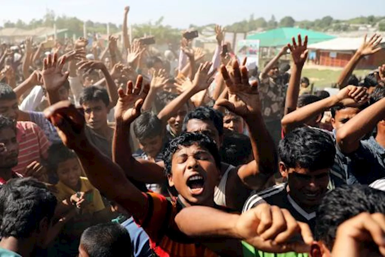 Bangladesh shuts colleges indefinitely but protests mount - SABC News - Breaking news, special reports,