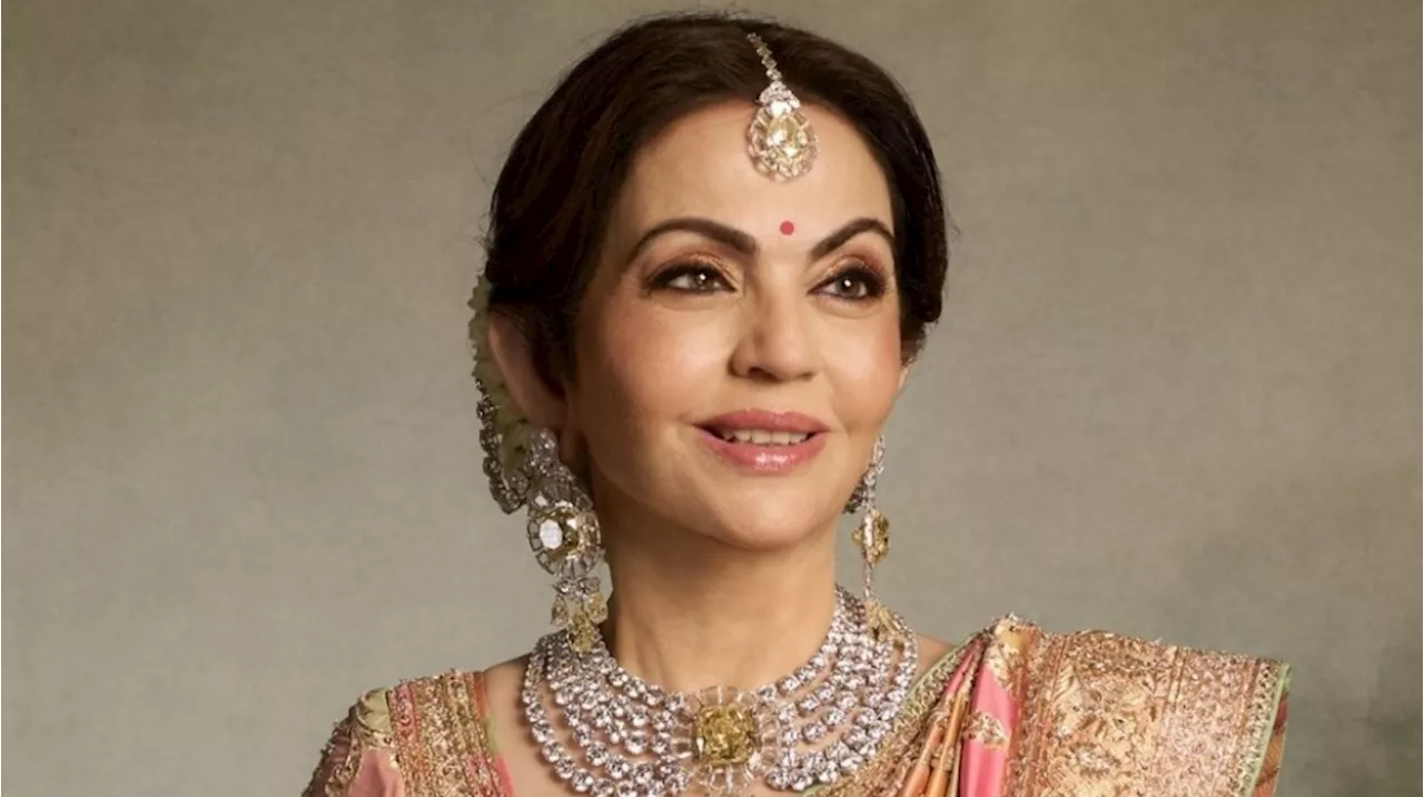 Bertabur Berlian 100 Karat, Intip Detail Kalung Mewah Nita Ambani di Pernikahan Putranya: Capai Rp1 Triliun!