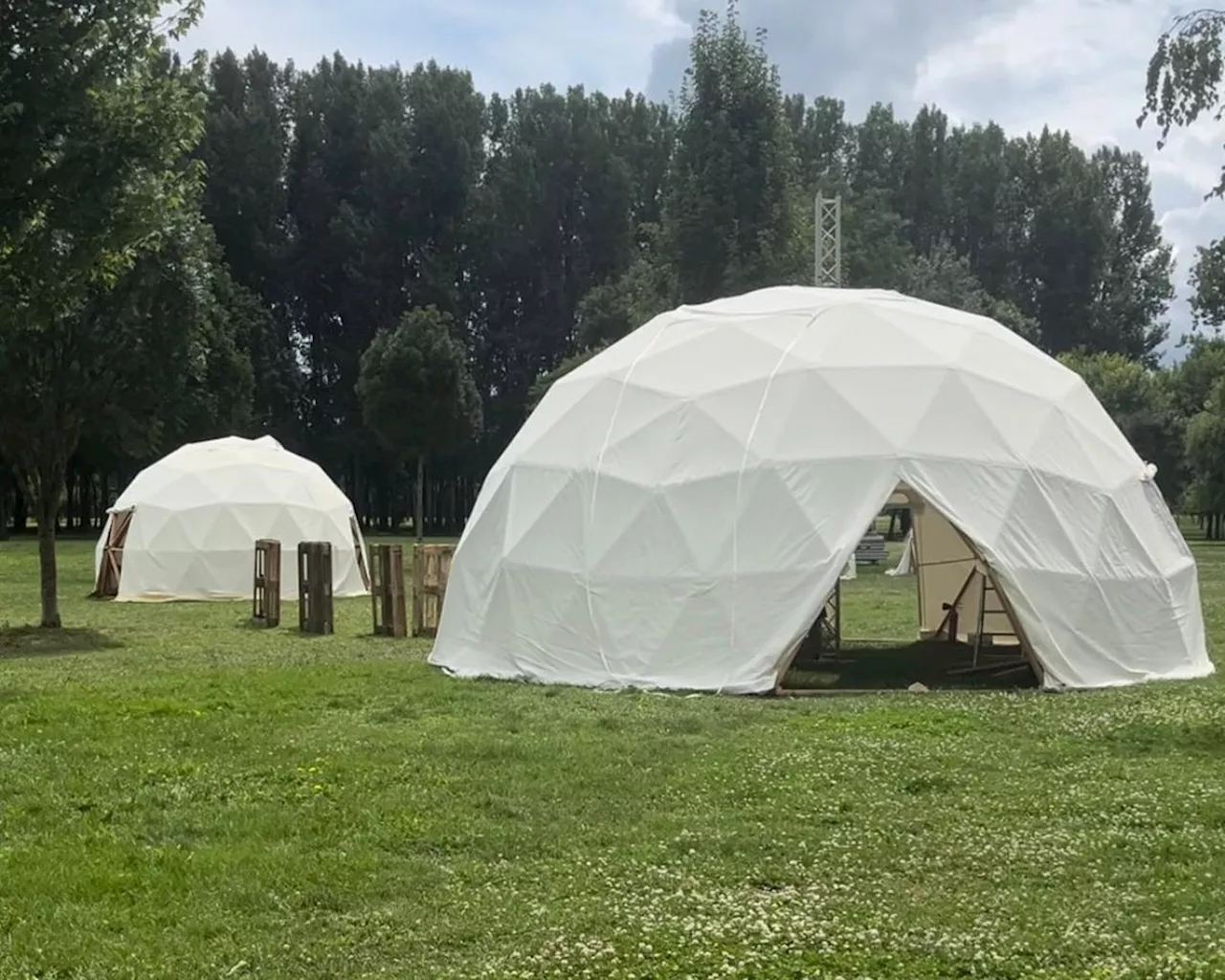 Marmande : des dômes blancs ont envahi la Filhole pour un spectacle haut en couleur