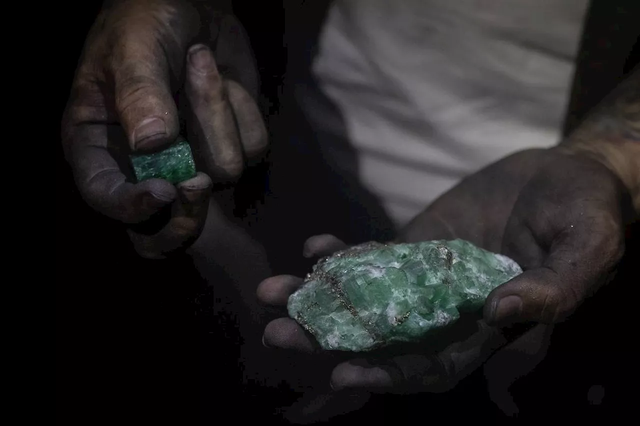 Leftover emeralds: the dream of Colombia's poor miners