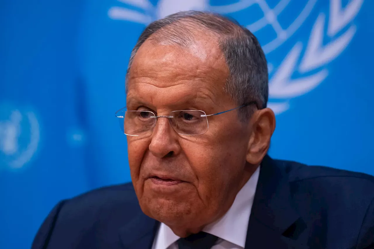 Lavrov ønsker Vance velkommen: – Da vil krigen ende