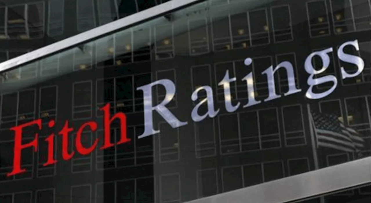 Fitch predicts continued turbulence for Pakistan's economy and politics