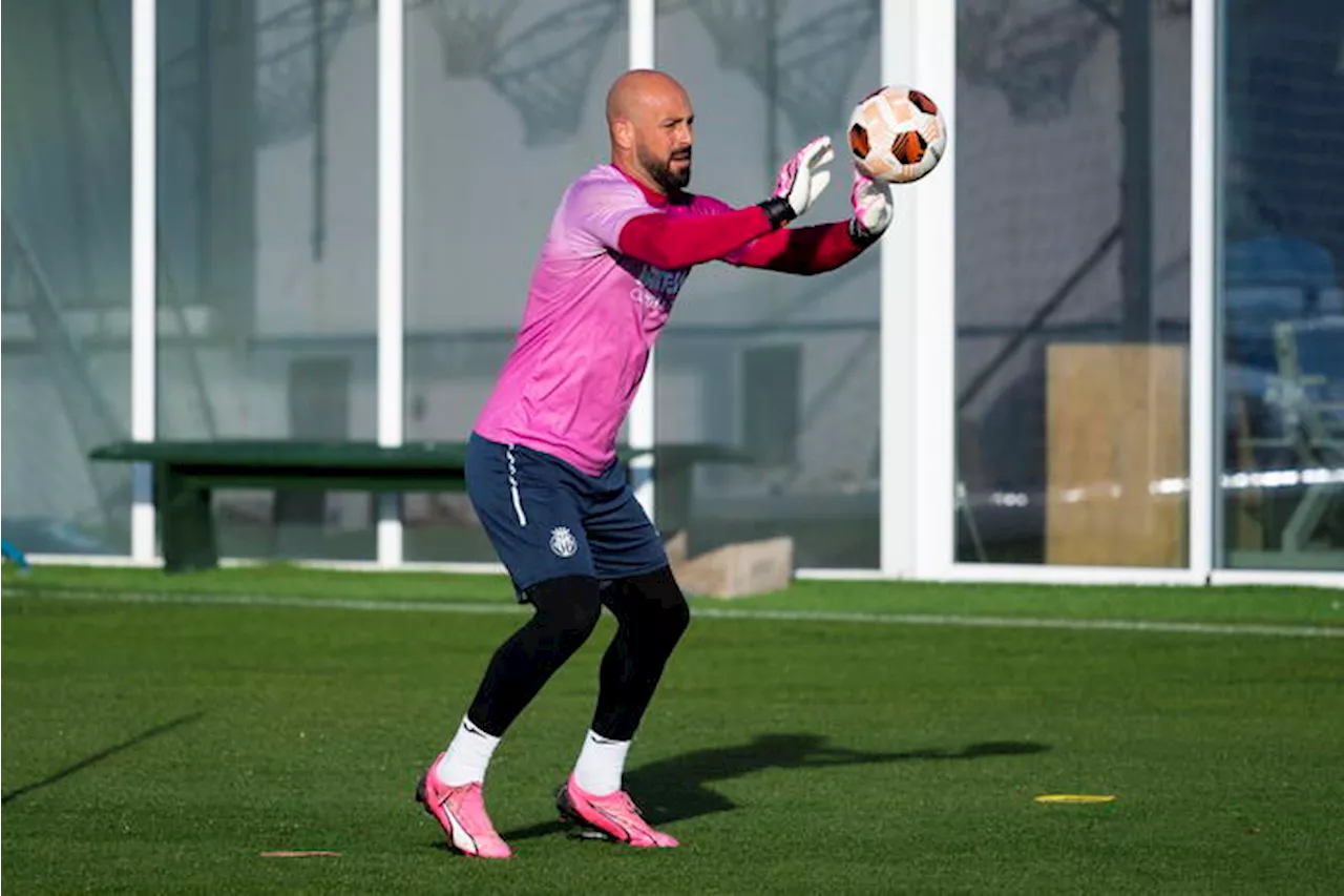 Al Como arriva Pepe Reina come 'dodicesimo'