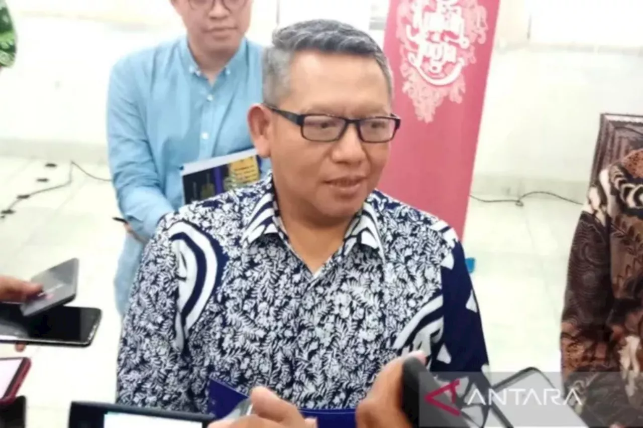 Rektor UII gaungkan desakralisasi gelar profesor