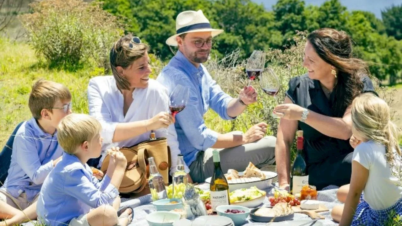 WIN: Wine valued at R2500 with the Hasher Family & Fine Wine Feast!