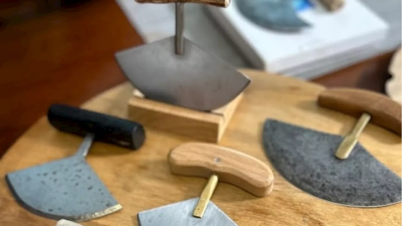 This American company is selling 'ulu-inspired knives.' Inuit say, that's not right