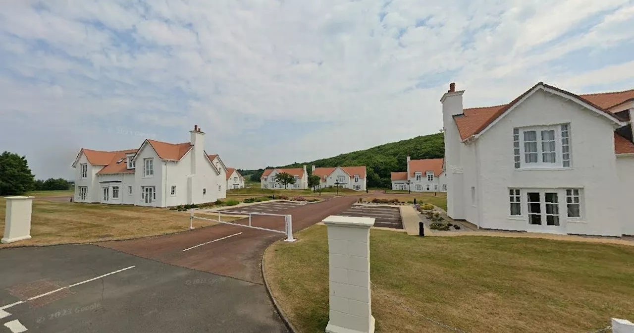 New wall and metal gate plans at Trump Turnberry lodges