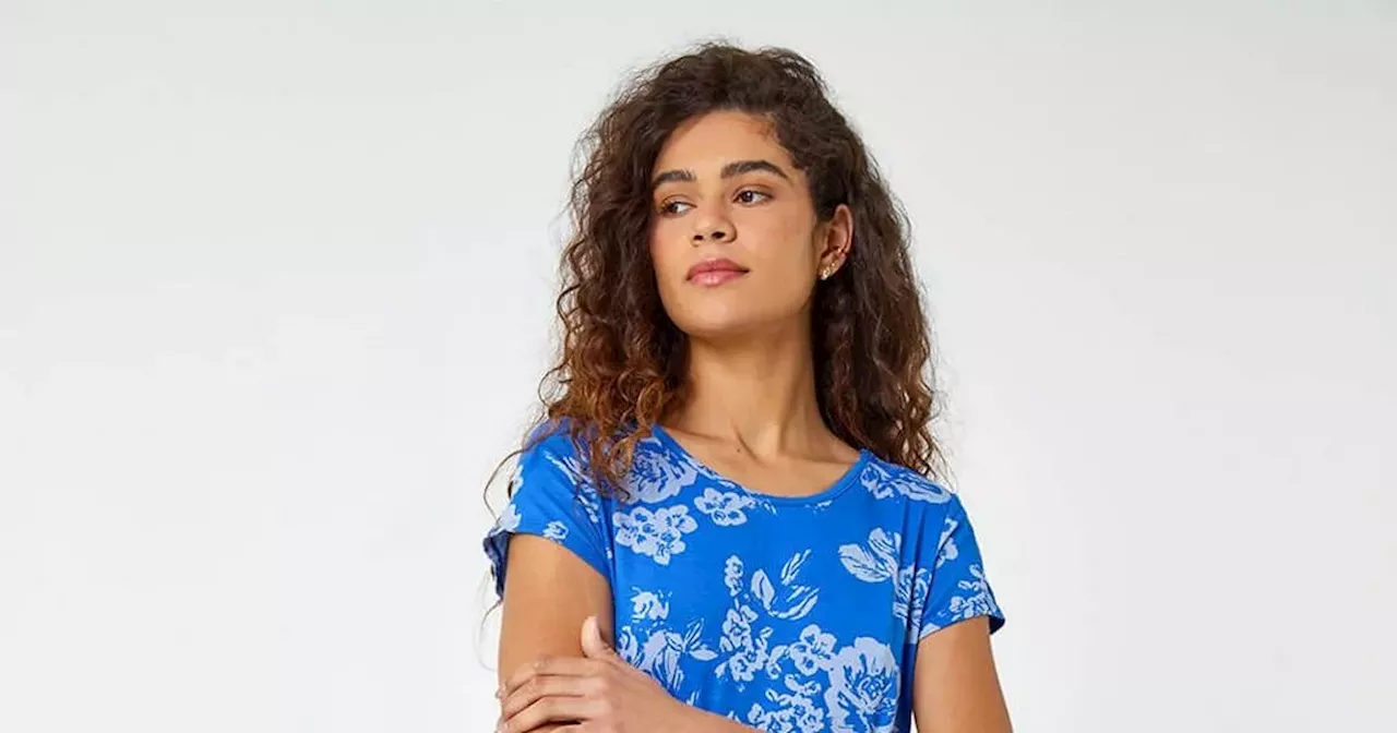 Roman shoppers 'absolutely love' dress with pockets that 'never needs ironed'