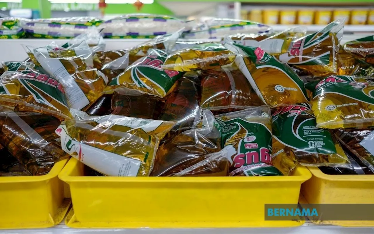 KPDN Perak serbu kedai jual minyak paket melebihi harga jualan