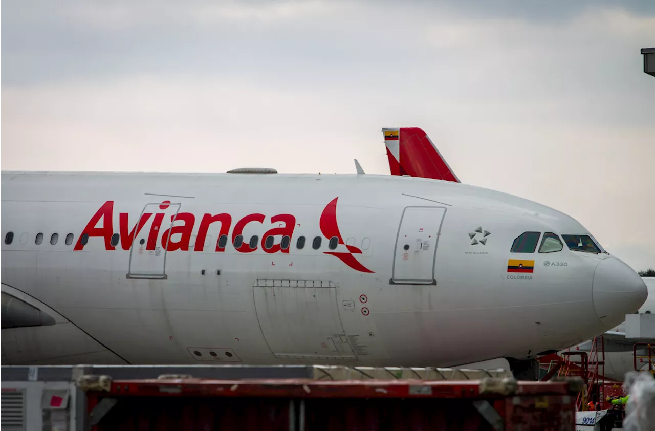 Por incidente con pasajeros, avión de Avianca declaró emergencia