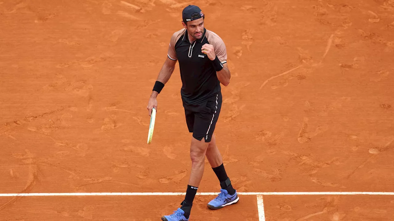 Matteo Berrettini qualificato ai quarti di finale: il colombiano Galan battuto in due set col punteggio di 6-4, 6-2