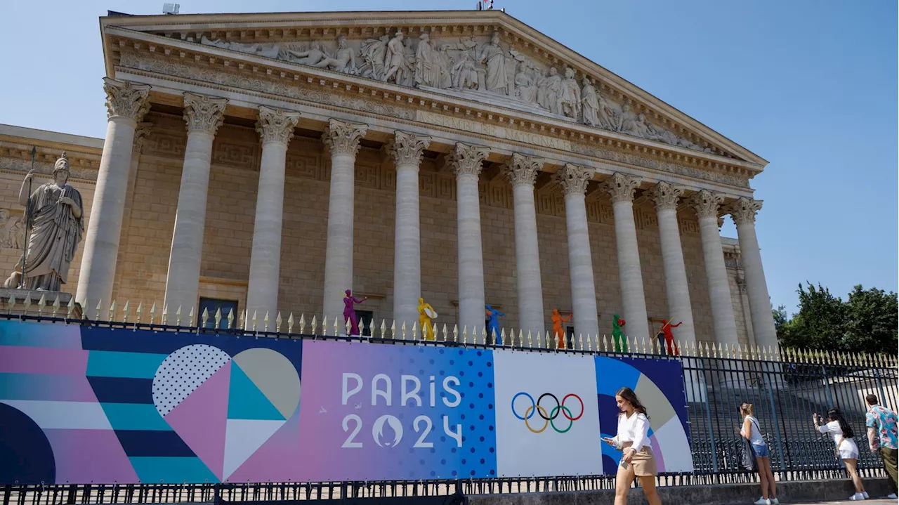 TÉMOIGNAGES. Collaborateurs parlementaires, personnel administratif... Dans les coulisses de l'Assemblée natio