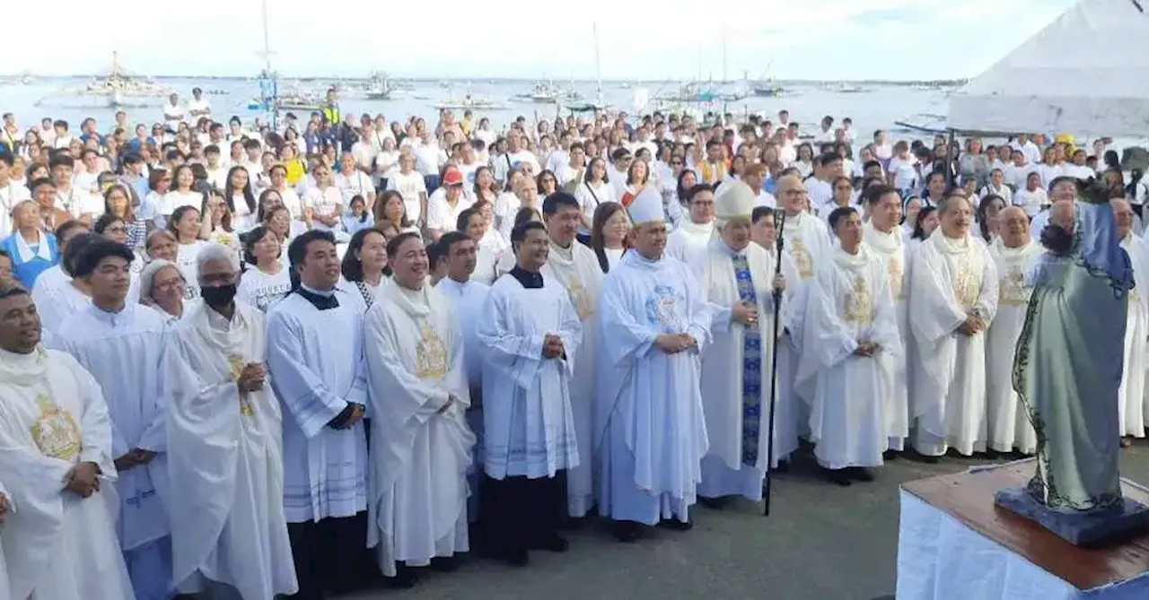 Filipino prelate sails for peace in South China Sea