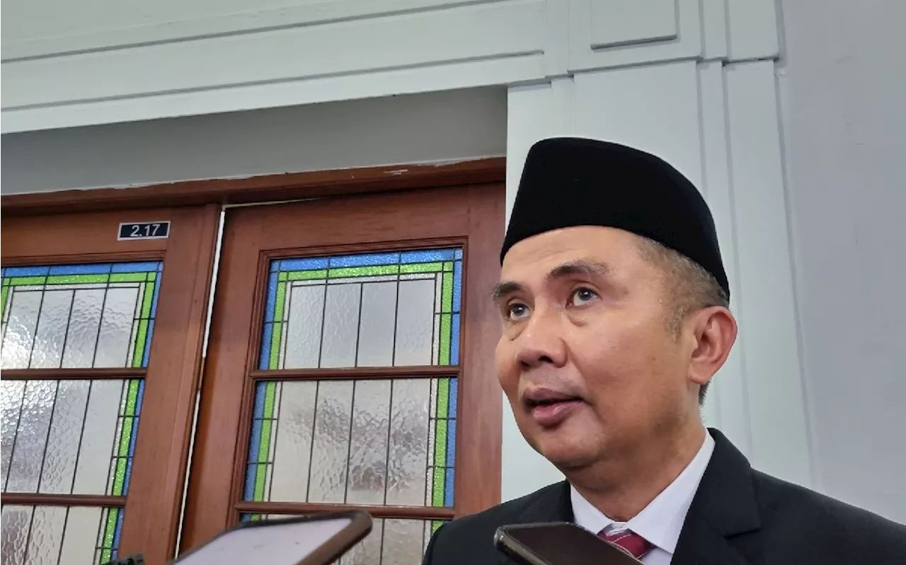 Pj Gubernur Jabar Mengaku Dicibir Kerabatnya Gegara Tolak Titipan Saudara saat PPDB