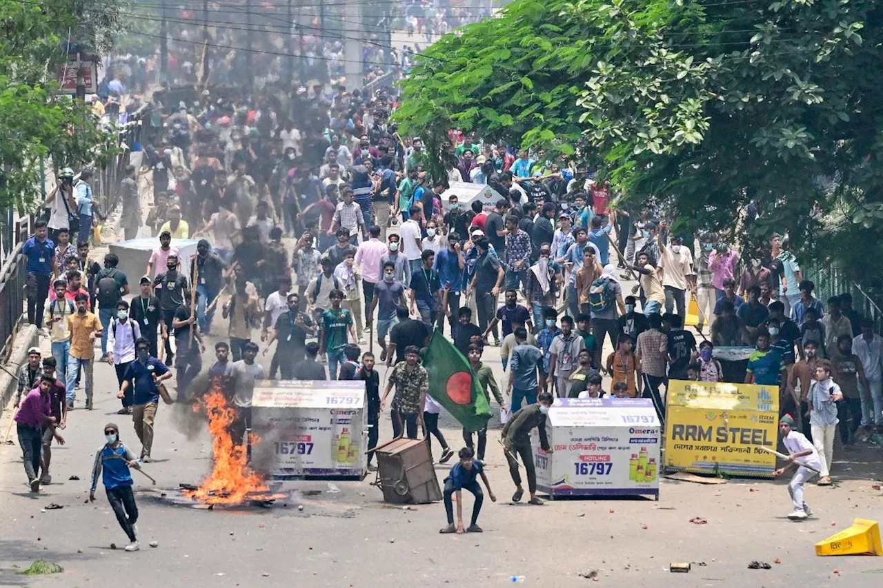 Bangladesh: 32 morts dans les violences, la chaîne de télévision d'État en feu