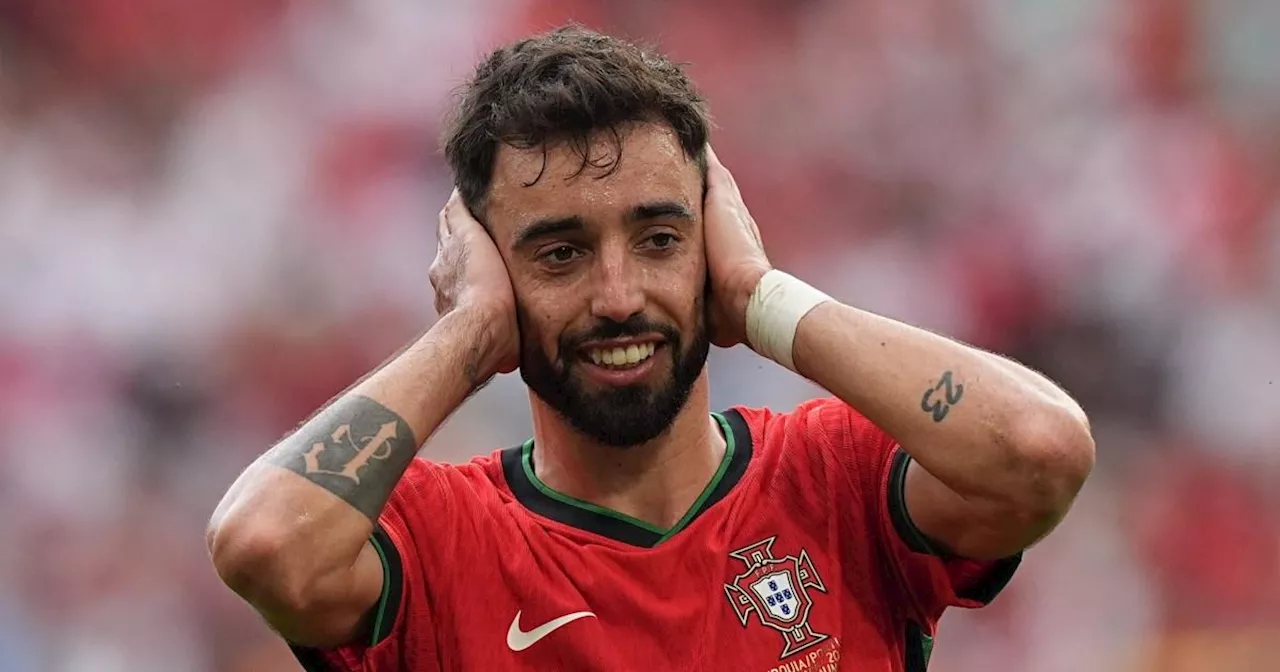 Man Utd urged to sign £50m midfielder 'who is a better passer than Bruno Fernandes'