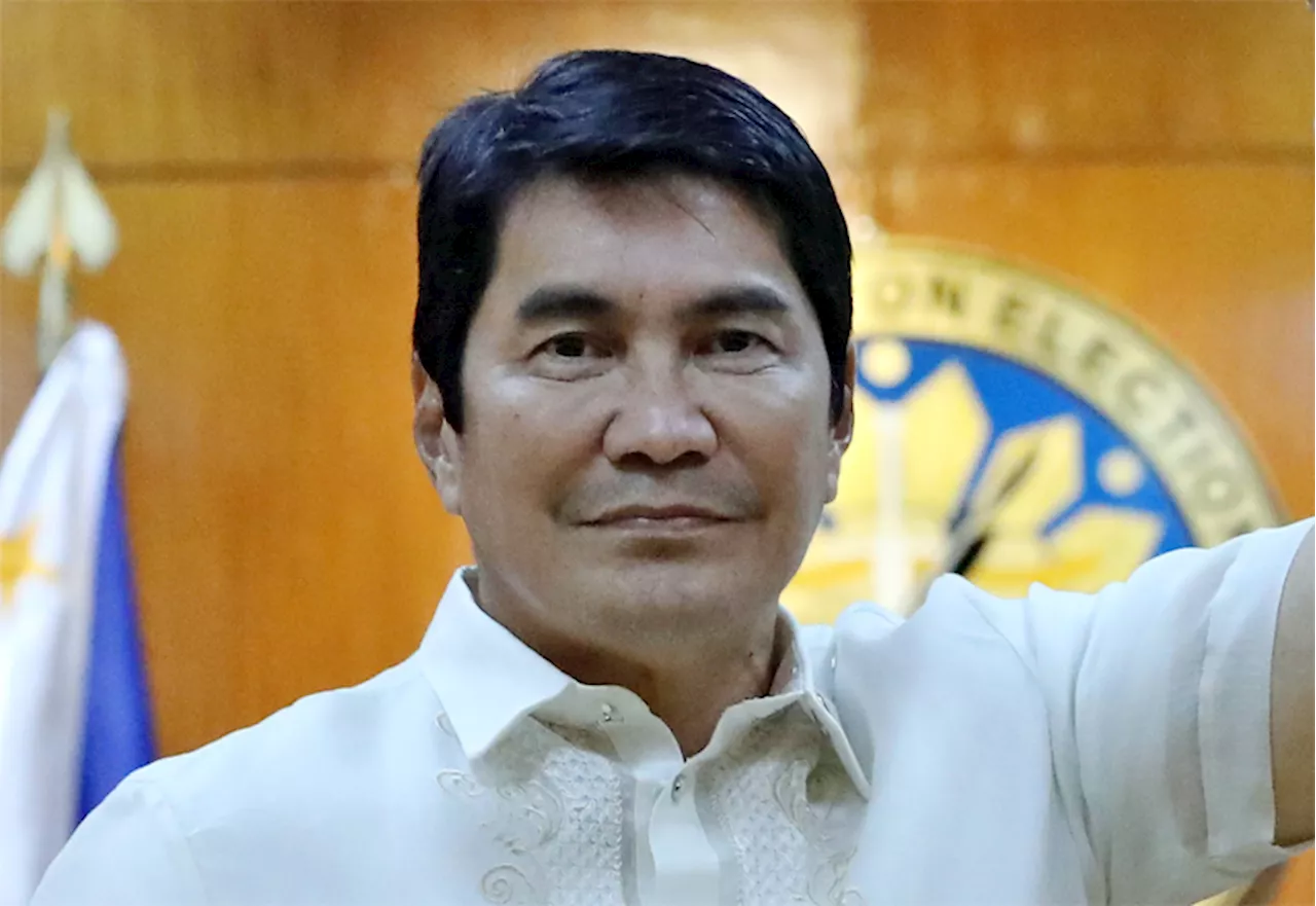 Erwin Tulfo leads anew in OCTA 2025 senatorial survey