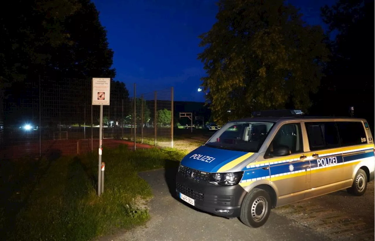 Gewalttat in Hersbruck: Mutter (34) und Tochter (15) schwer verletzt