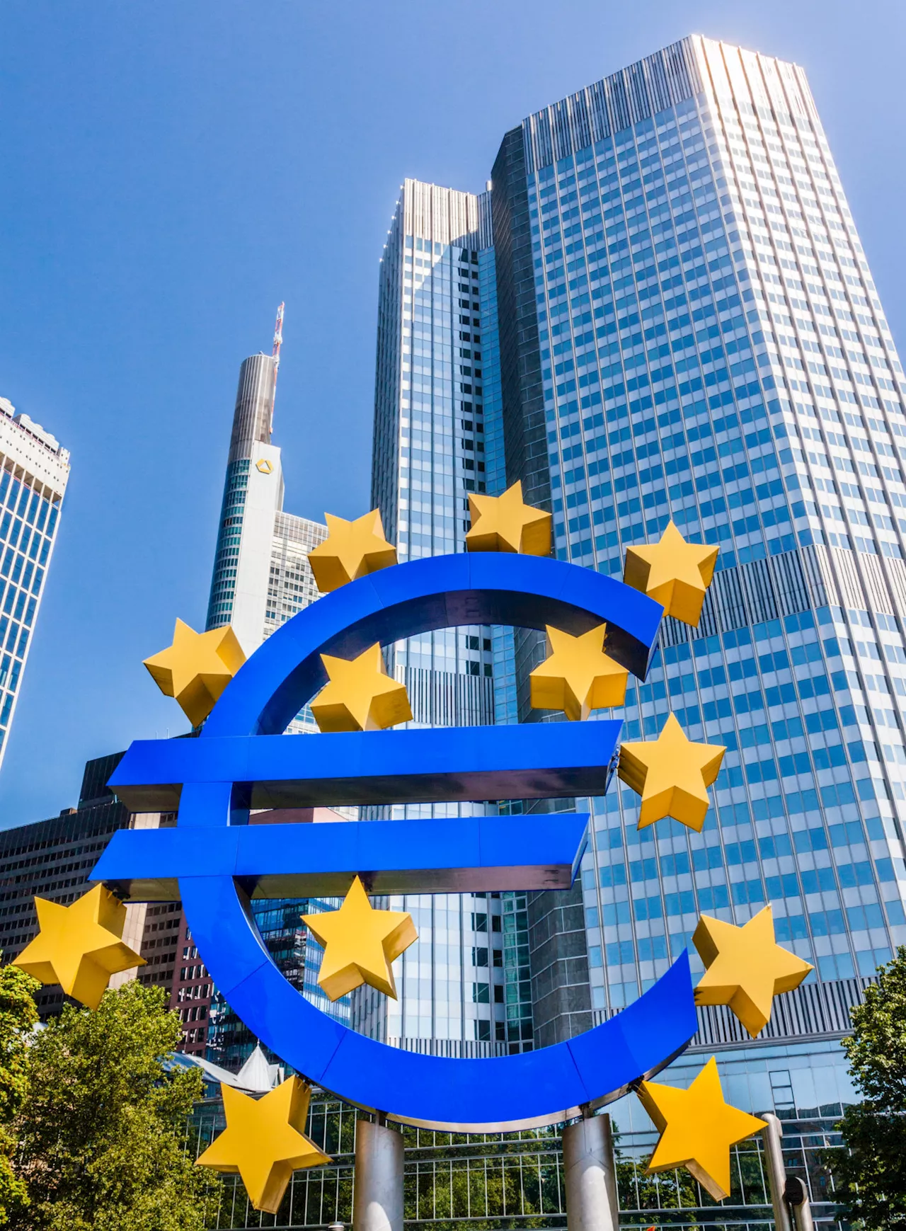 ECB considers interest rate cut amidst Eurozone inflation slowdown