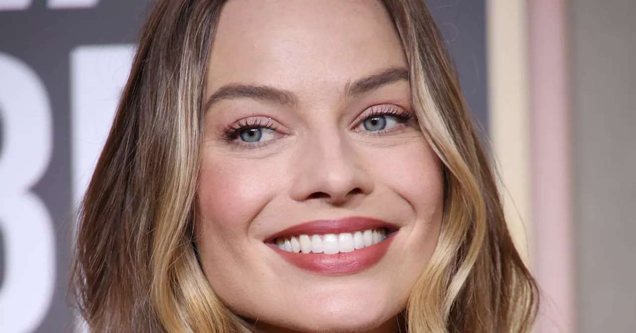 Margot Robbie has fans running to grab her New Balance trainers as they hit sale