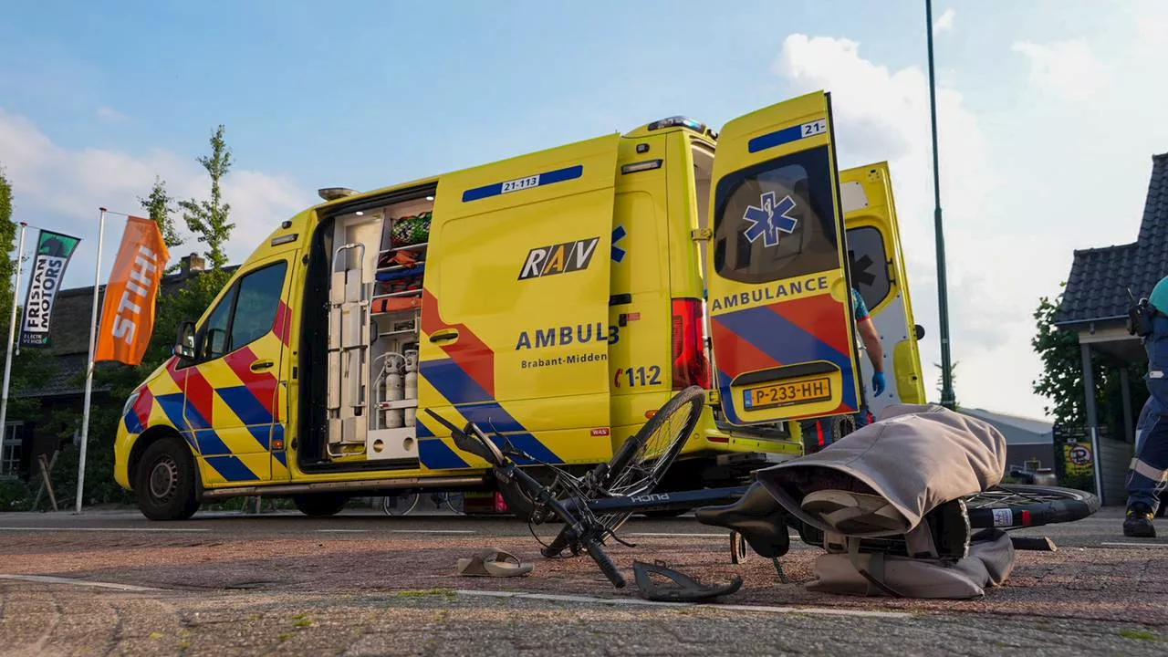 112-nieuws: motorrijder en auto botsen • fietser zwaargewond