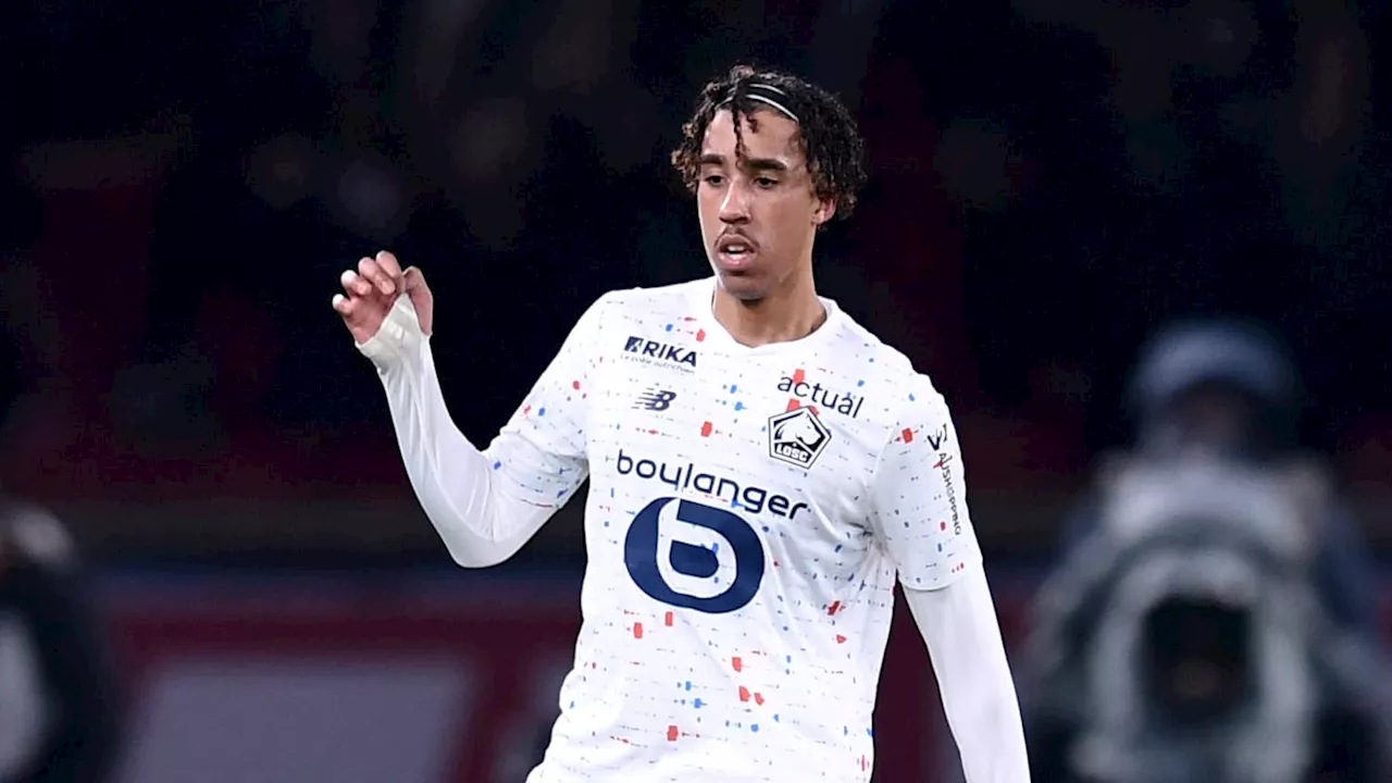 Mercato: Leny Yoro rejoint officiellement Manchester United, énorme jackpot pour le Losc