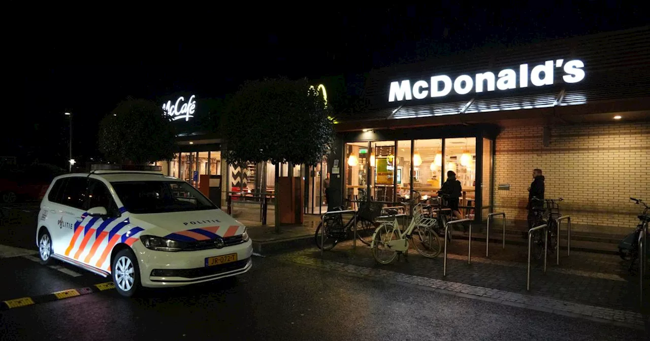 Vijftien maanden cel en jeugd-tbs voor jonge overvaller McDonald's Emmen